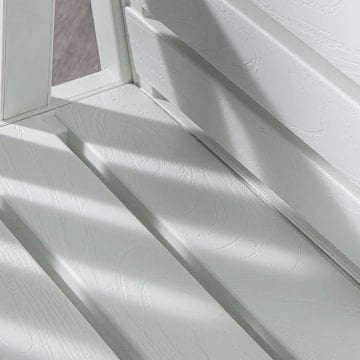 Lara Tekli Beyaz Koltuk-Mindersiz